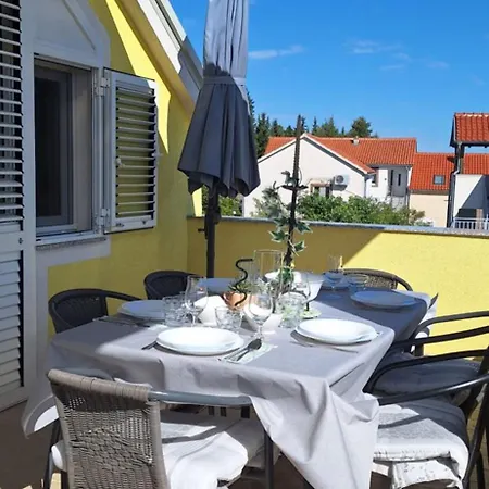 Lily With A Spectacular Wiew * Bilice