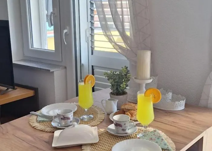 Lily With A Spectacular Wiew