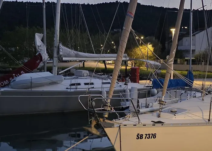 아파트 Lily With A Spectacular Wiew